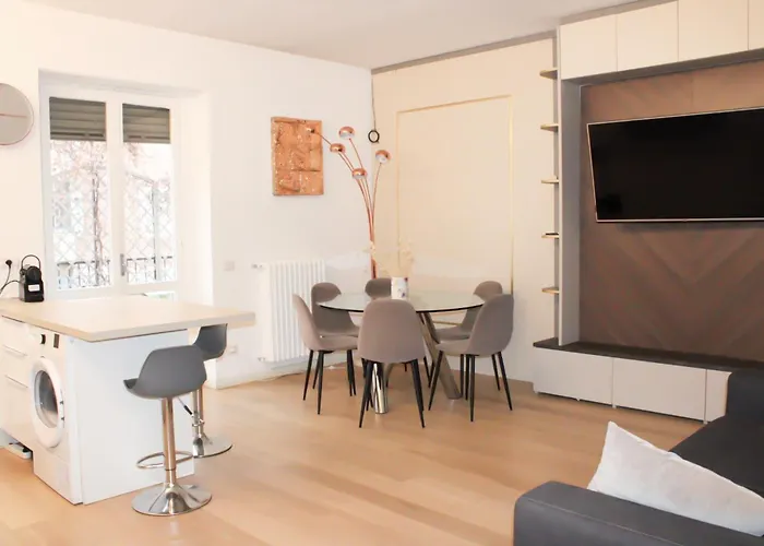 Washington Terrace 82